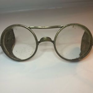 Vintage1930’s Mesh Side Screen Glass Lens Safety Goggles w Ear Hooks